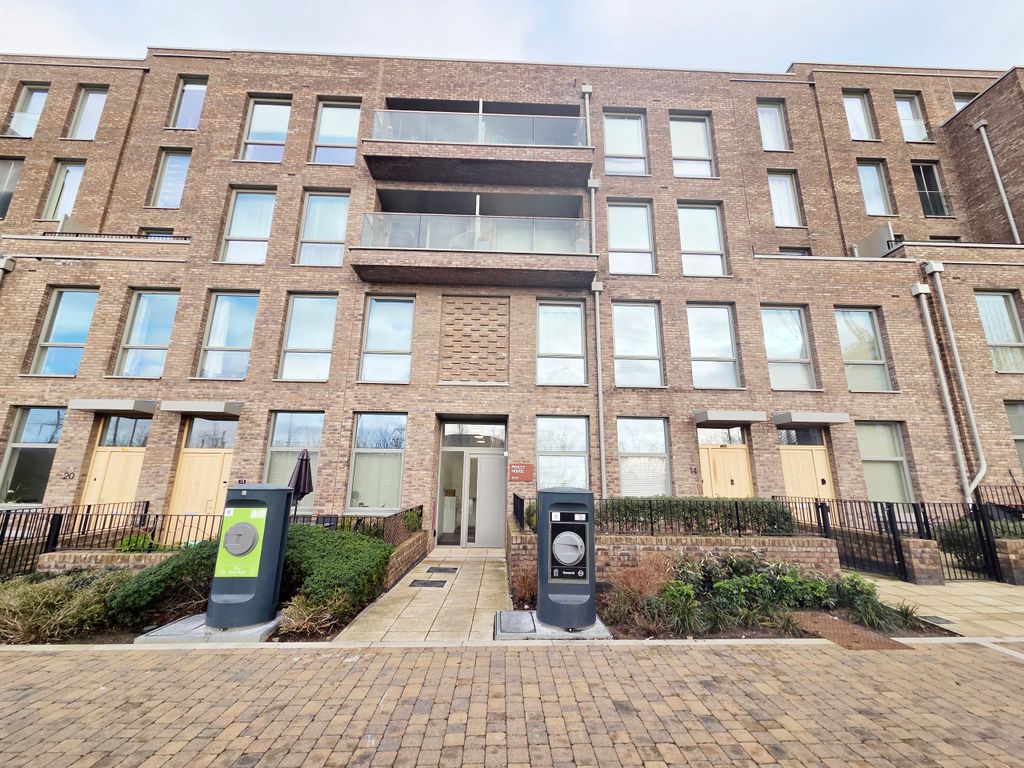 Property photo 1 of 13 Front View