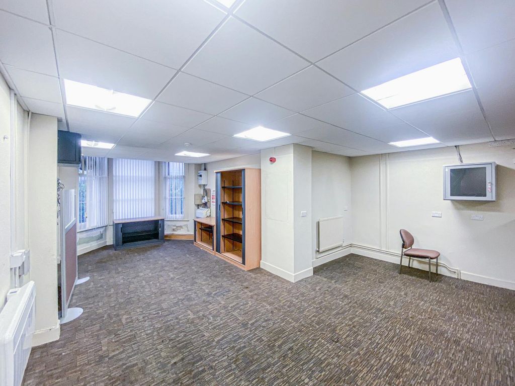 Property photo 3 of 5 Image 3