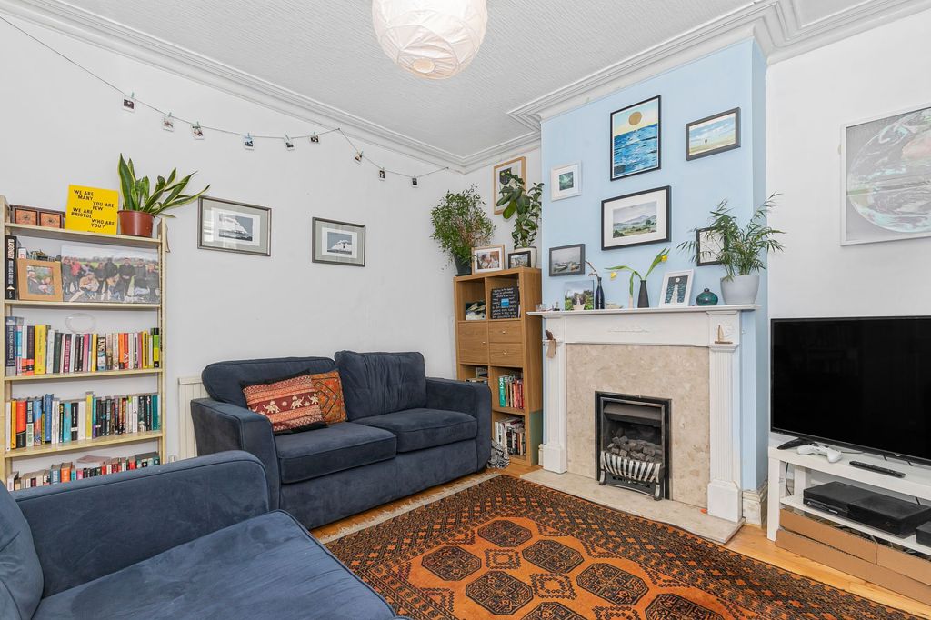 Property photo 3 of 22 Photo 16