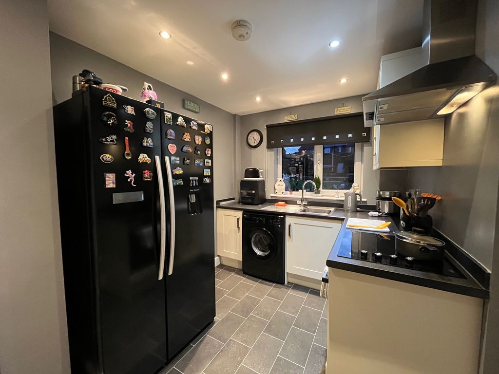 Property photo 2 of 10 Image