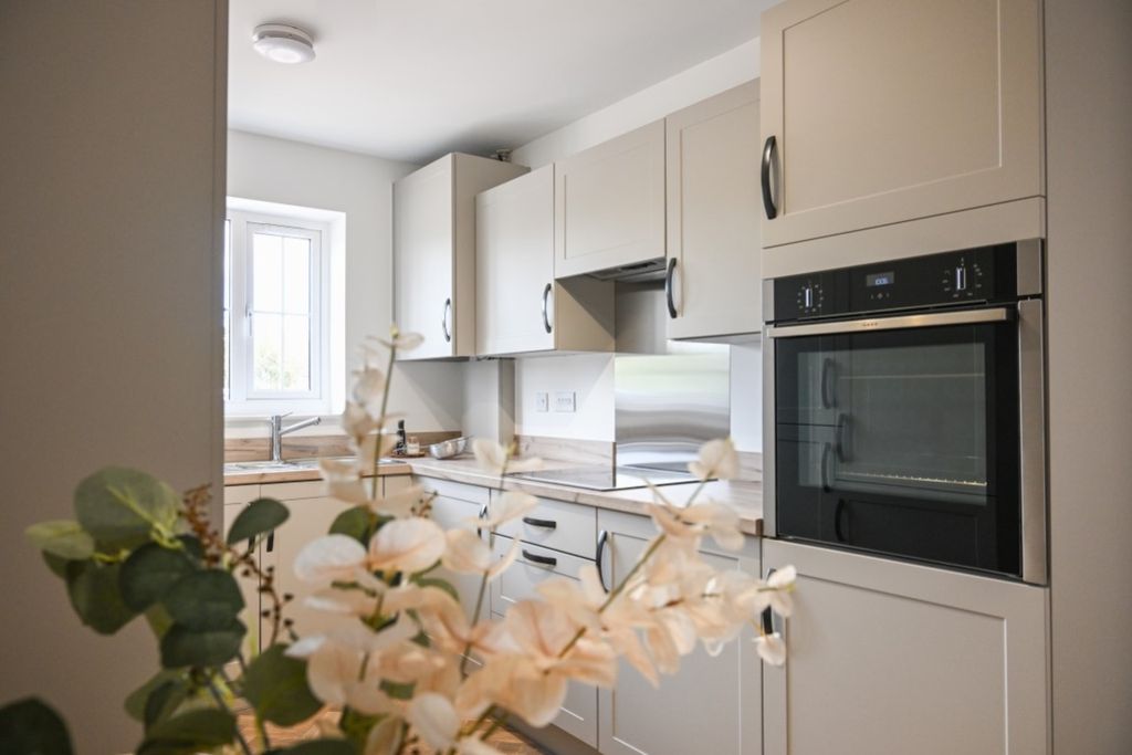 Property photo 2 of 16 Jc270726Carrington-24