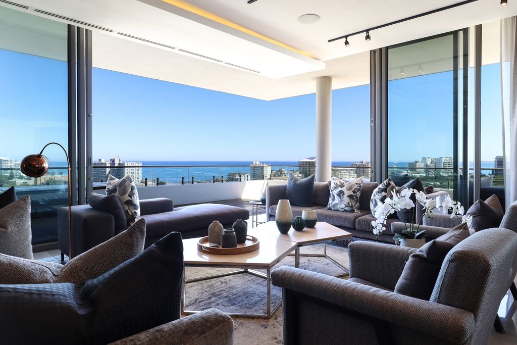 Property photo 2 of 42 Formal Lounge