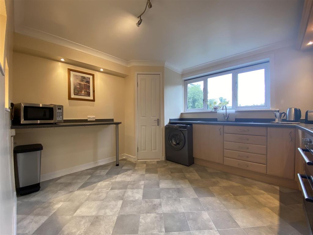 Property photo 2 of 16 2.Jpg