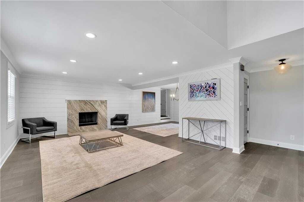 Property photo 2 of 29 <Alttext/>