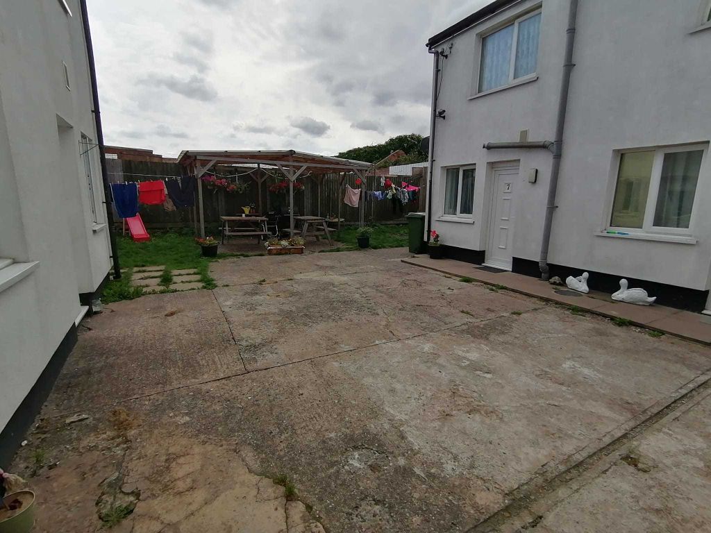 Property photo 2 of 2