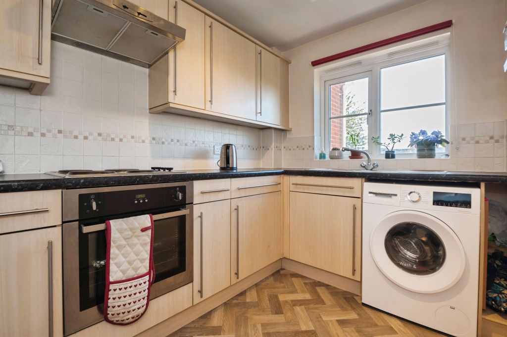 Property photo 3 of 15