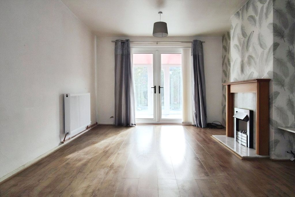 Property photo 2 of 8 Picture No. 08