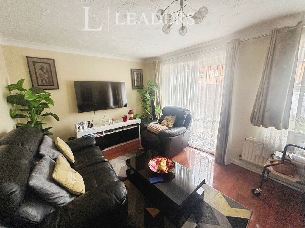 Property photo 2 of 9 Pbox-Img.Jpg
