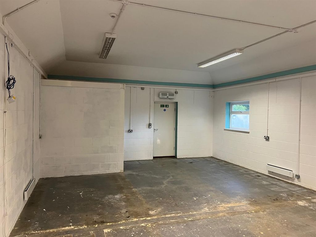 Property photo 3 of 9 Img_0494.Jpg