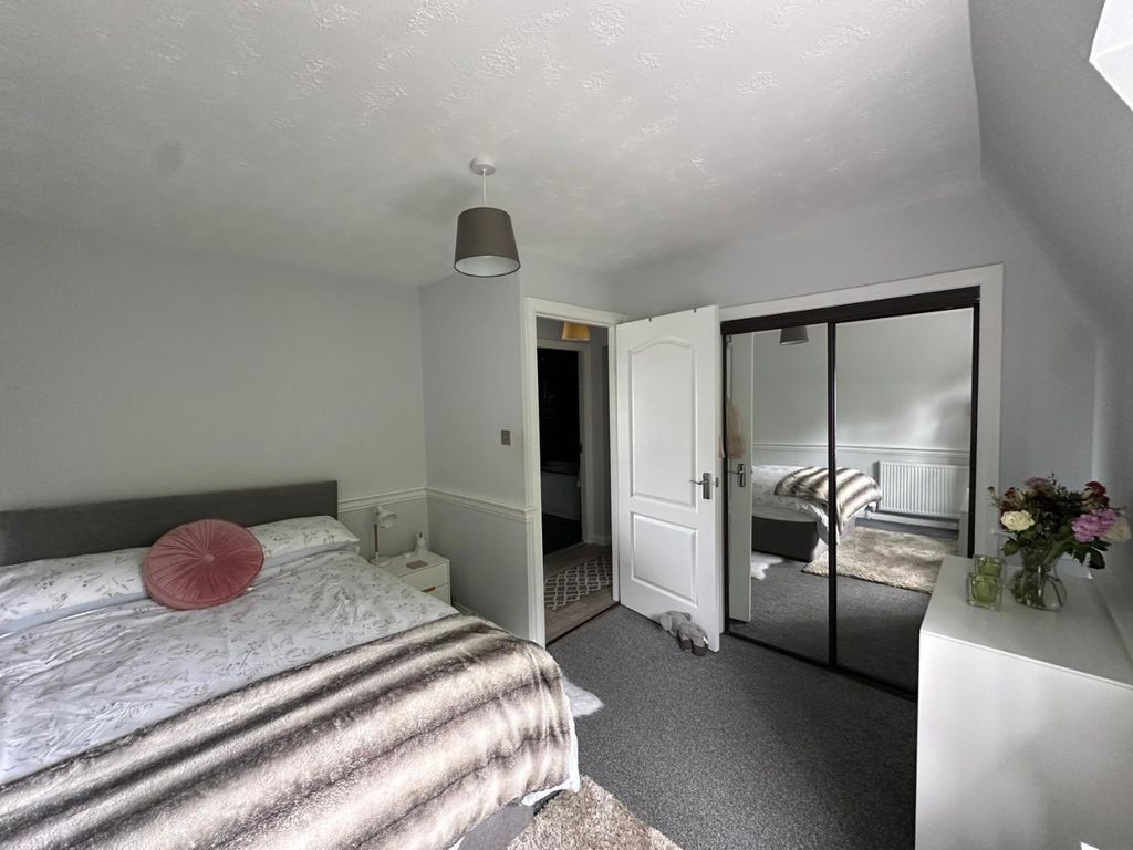 Property photo 2 of 14 Photo 2