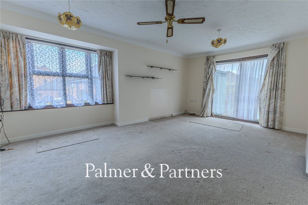 Property photo 2 of 11 Picture No. 06