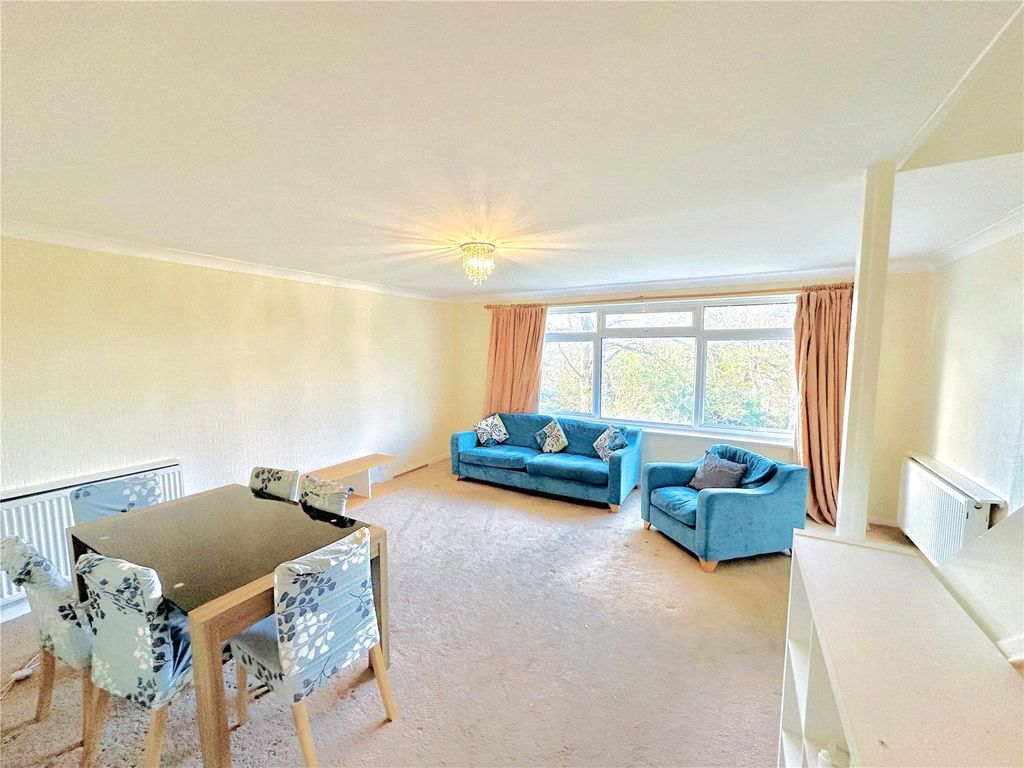 Property photo 1 of 16 Picture No. 27