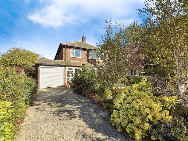 Property photo 1 of 11 Photo 6