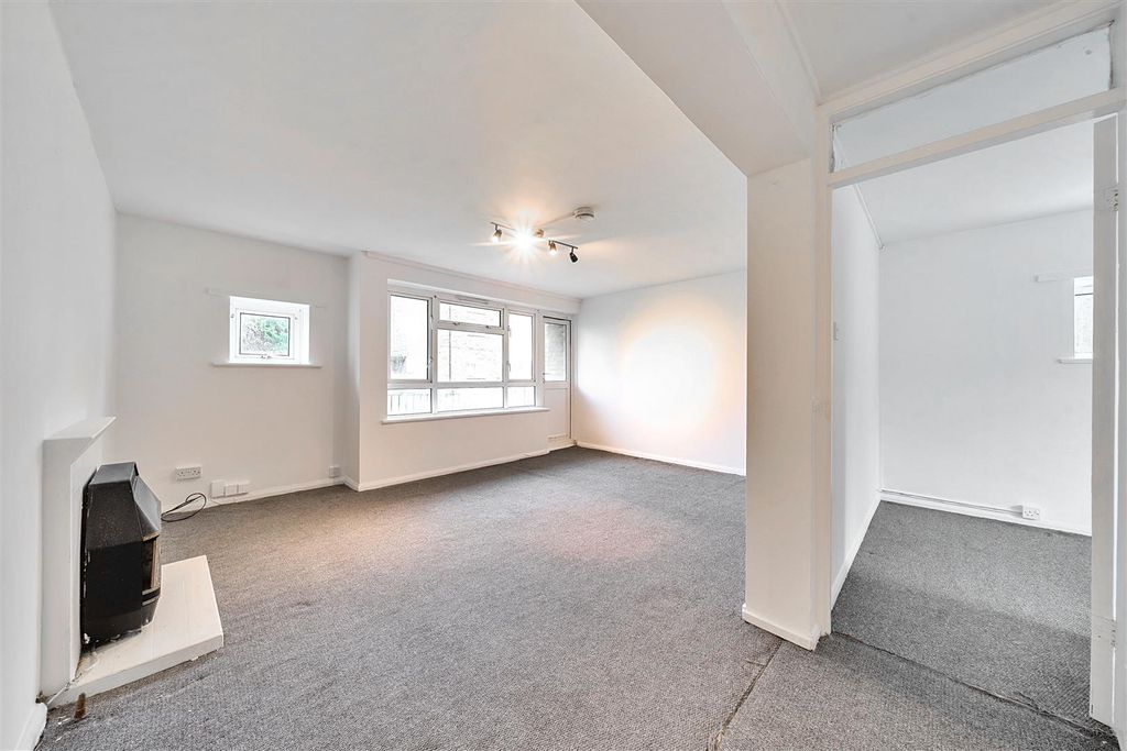 Property photo 2 of 14 1239613 (2).Jpg
