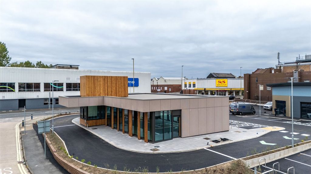 Property photo 3 of 8 Picture No. 26