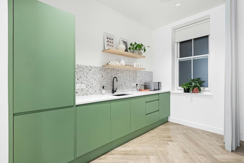 Property photo 3 of 11 Img_1110.Jpg