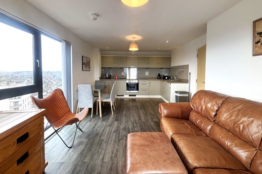 Property photo 2 of 7