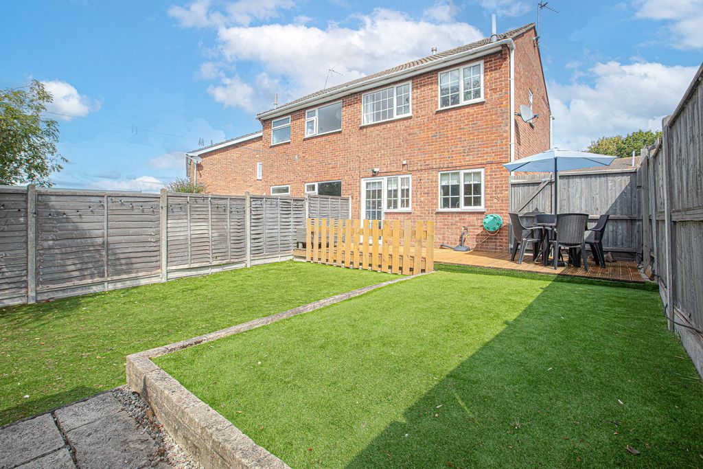 Property photo 3 of 18