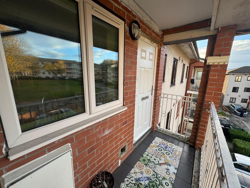 Property photo 2 of 12 Balcony .Jpeg