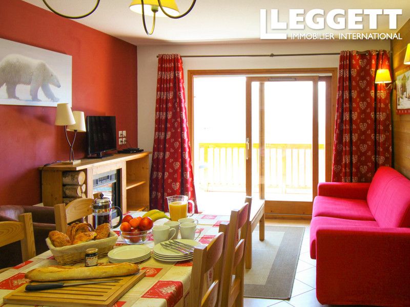 Property photo 2 of 10