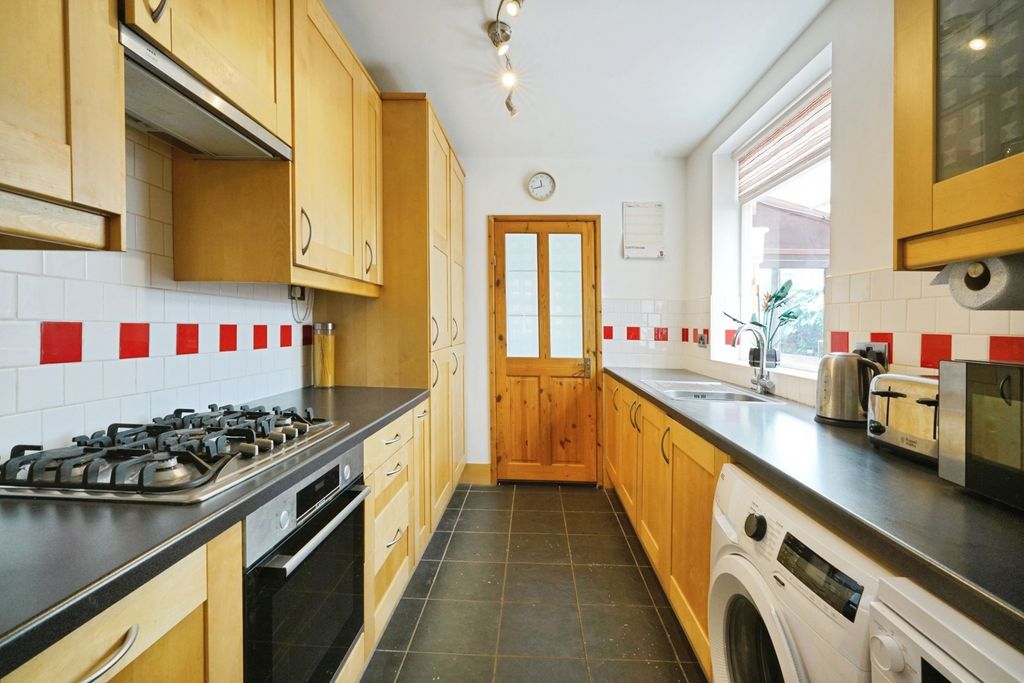 Property photo 2 of 22 Photo