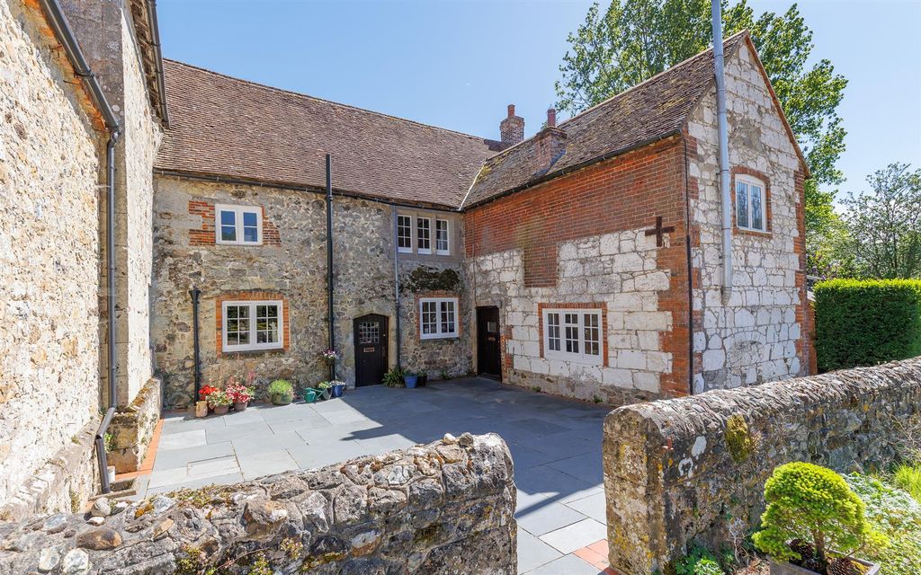 Additional image 26 of 8 bed property for saleMerstone, Isle Of Wight PO30
