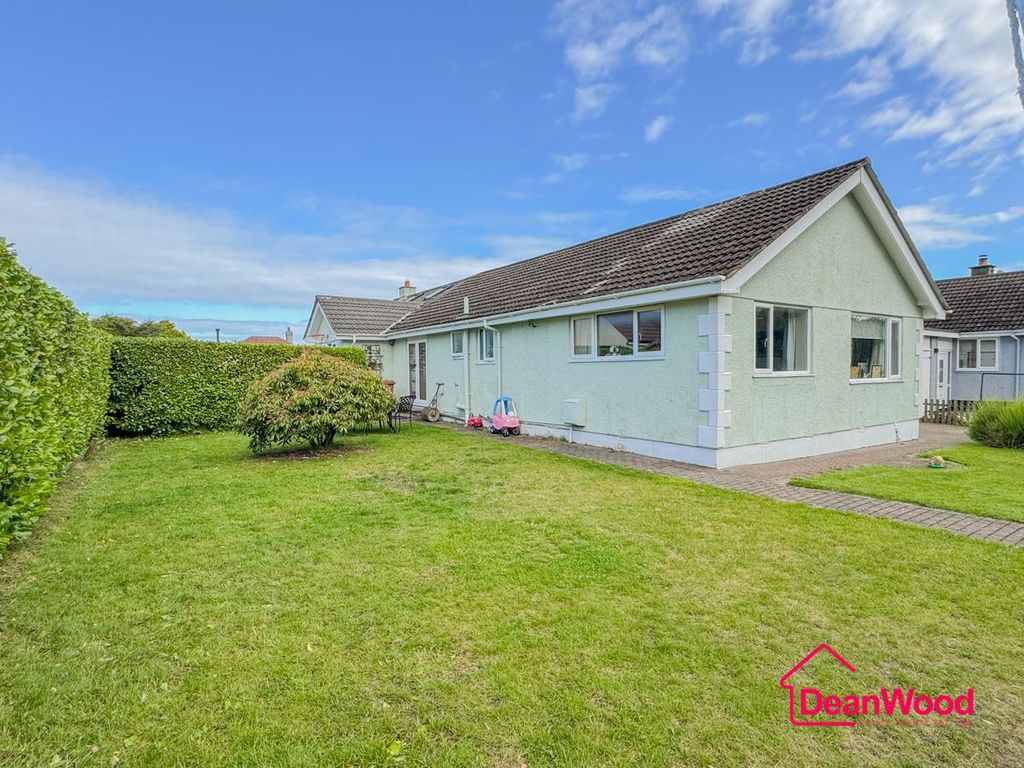 Property photo 2 of 38 No-11.Jpg