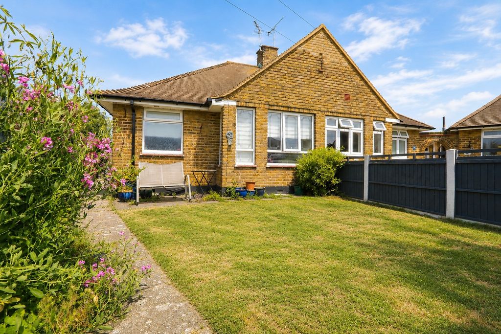Property photo 1 of 13 5260060