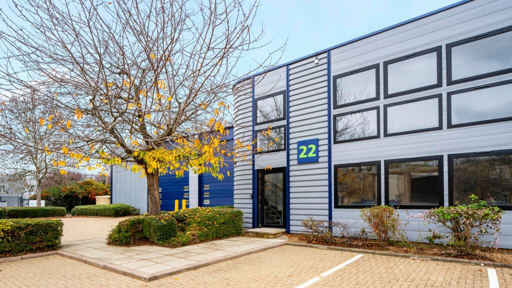 Property photo 1 of 9 Photo 14