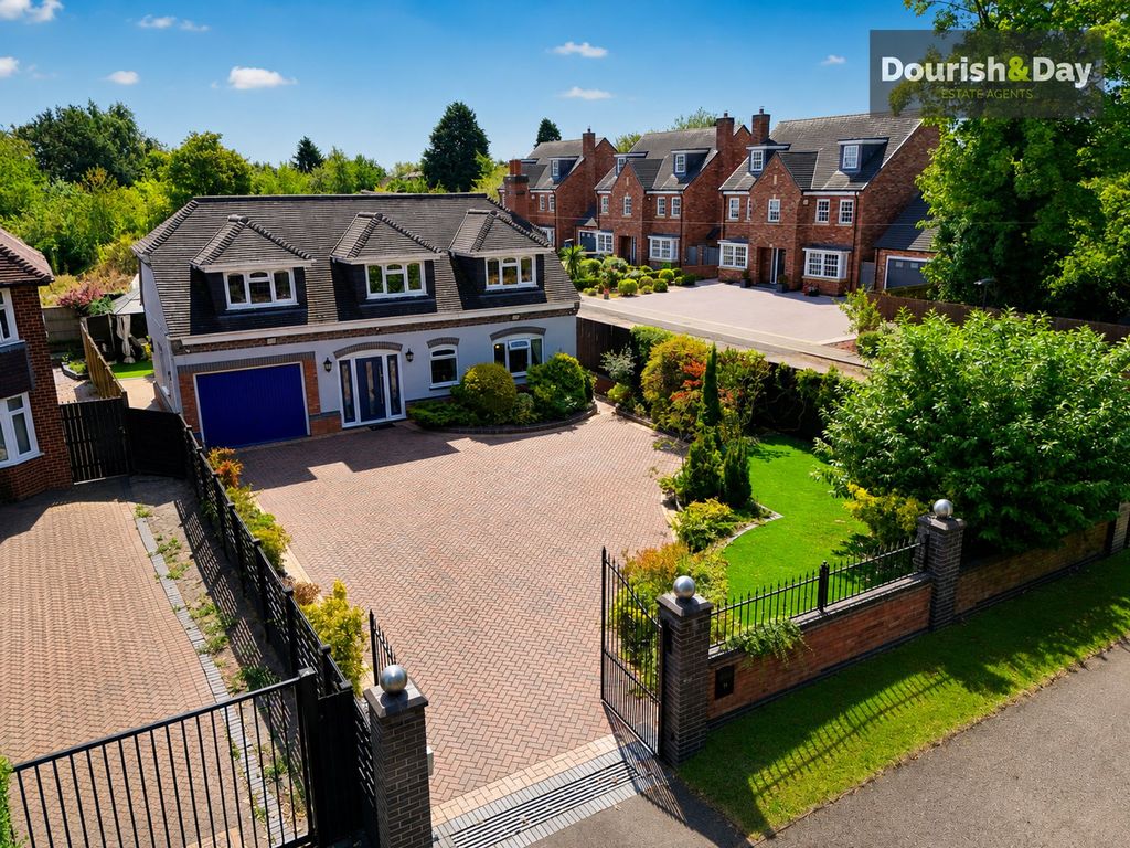 Property photo 1 of 30