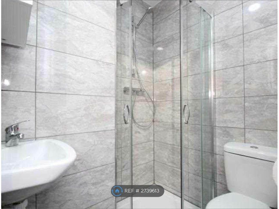 Property photo 2 of 3