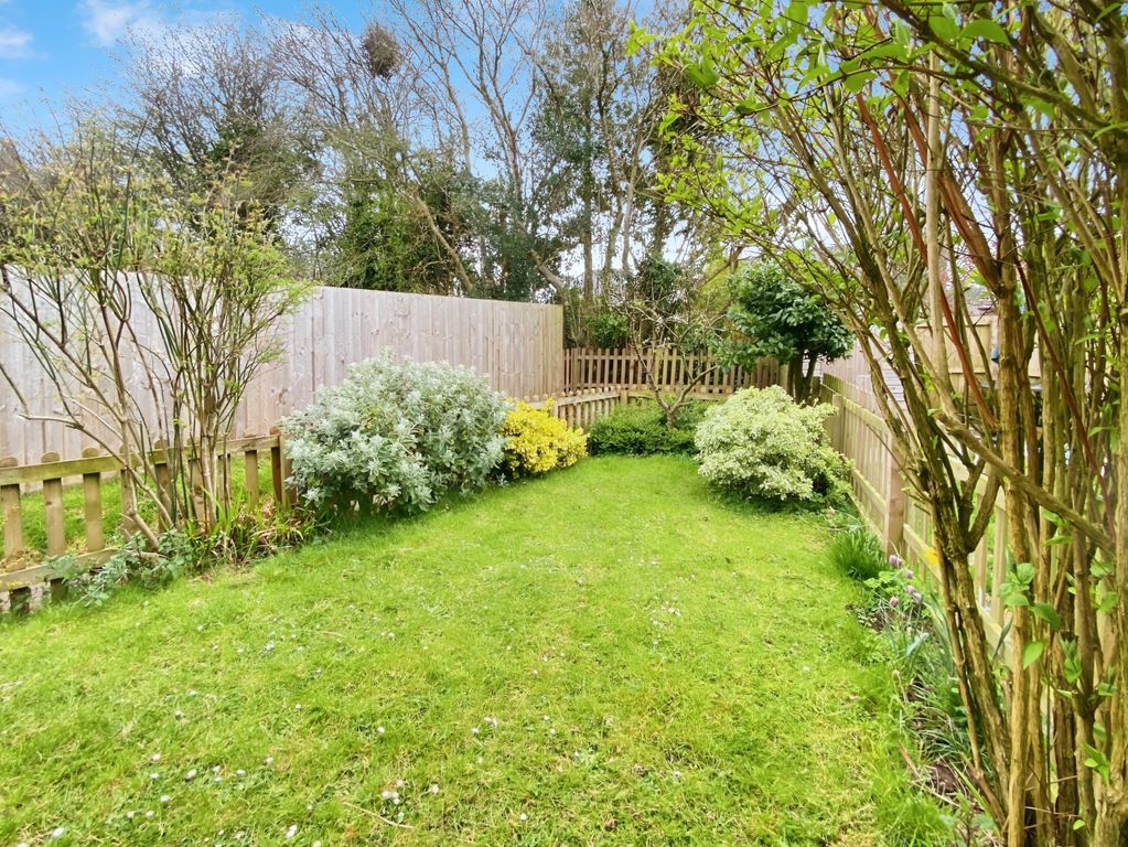 Property photo 2 of 12 Image