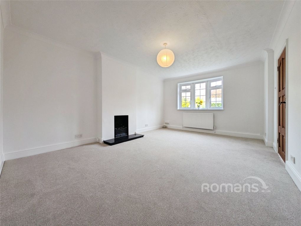 Property photo 2 of 15 Picture No. 07