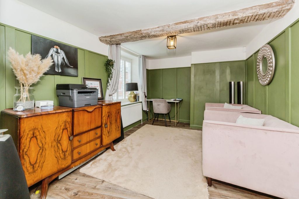 Property photo 3 of 30 258A7778