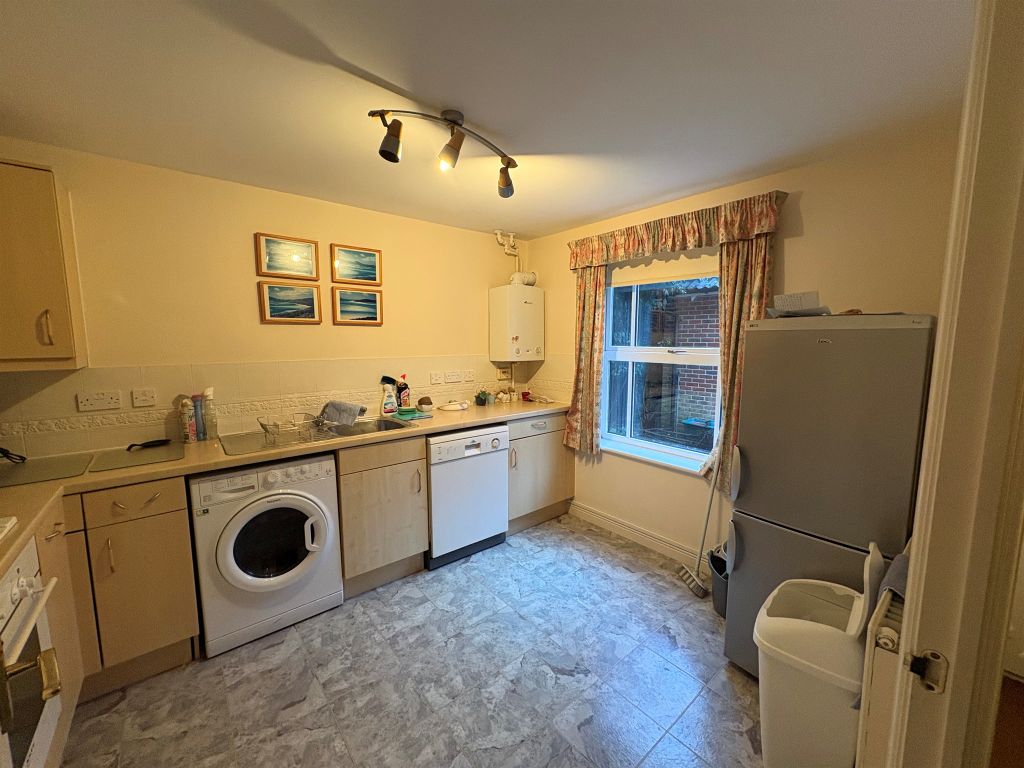 Property photo 3 of 22