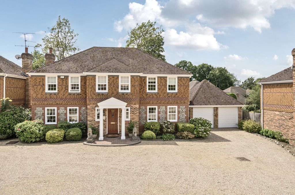 Property photo 1 of 36 1313440-2-6859342...