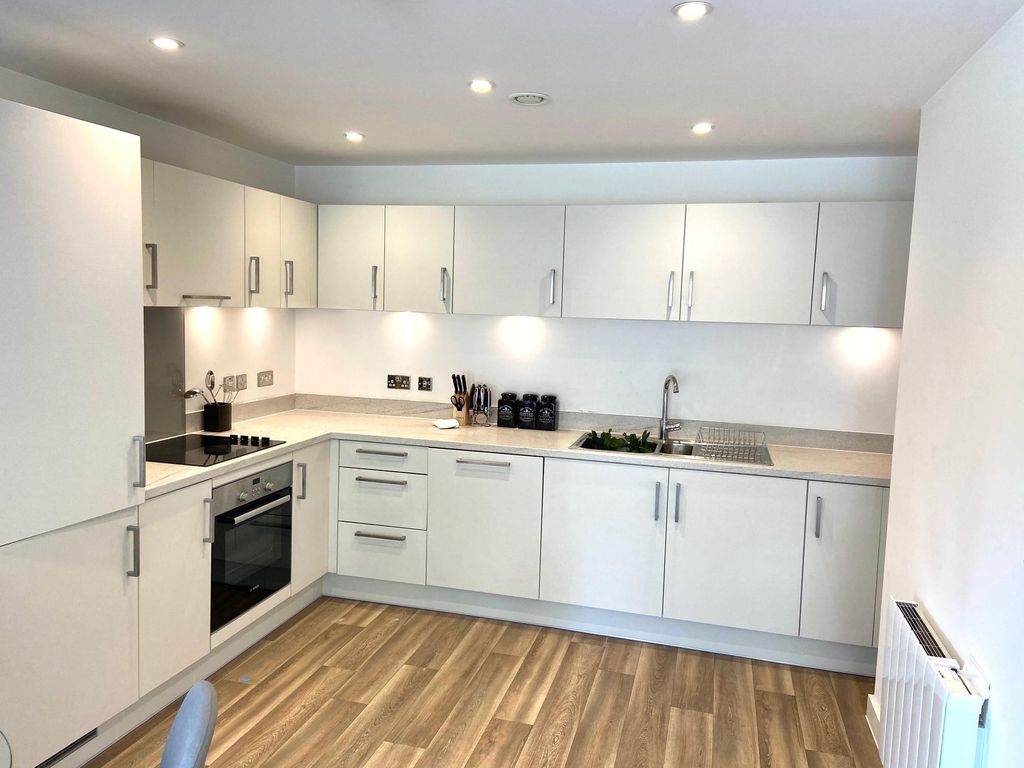 Property photo 1 of 8 View