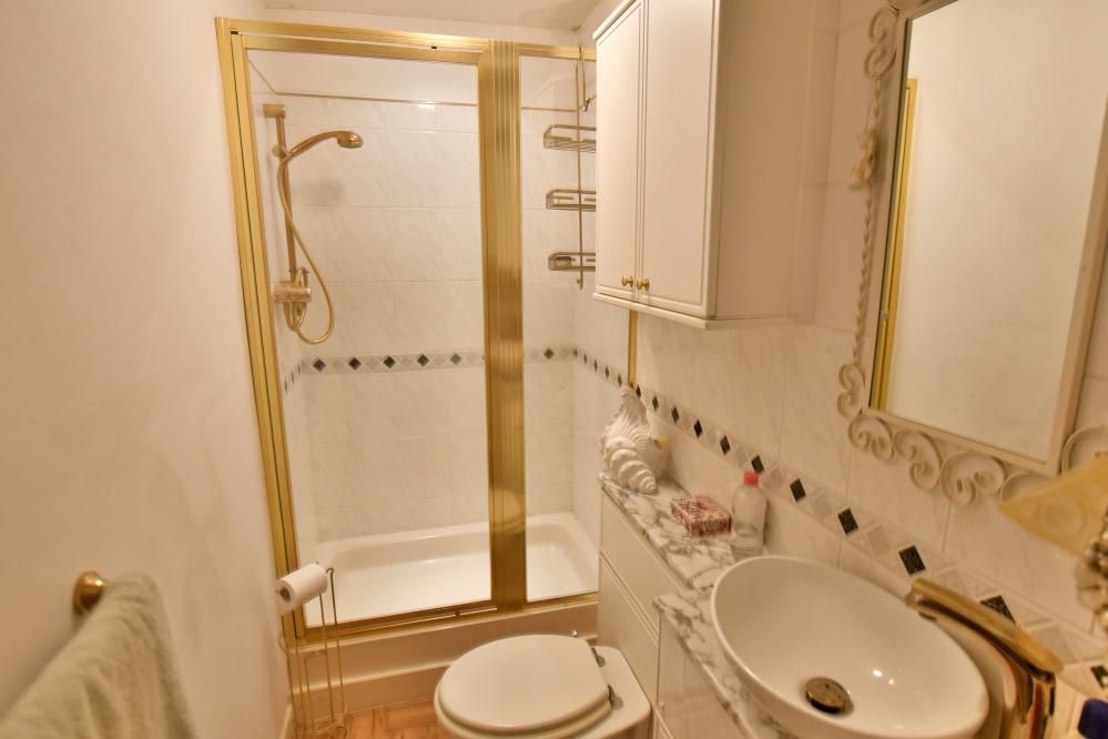 Property photo 3 of 21 Agents Notes