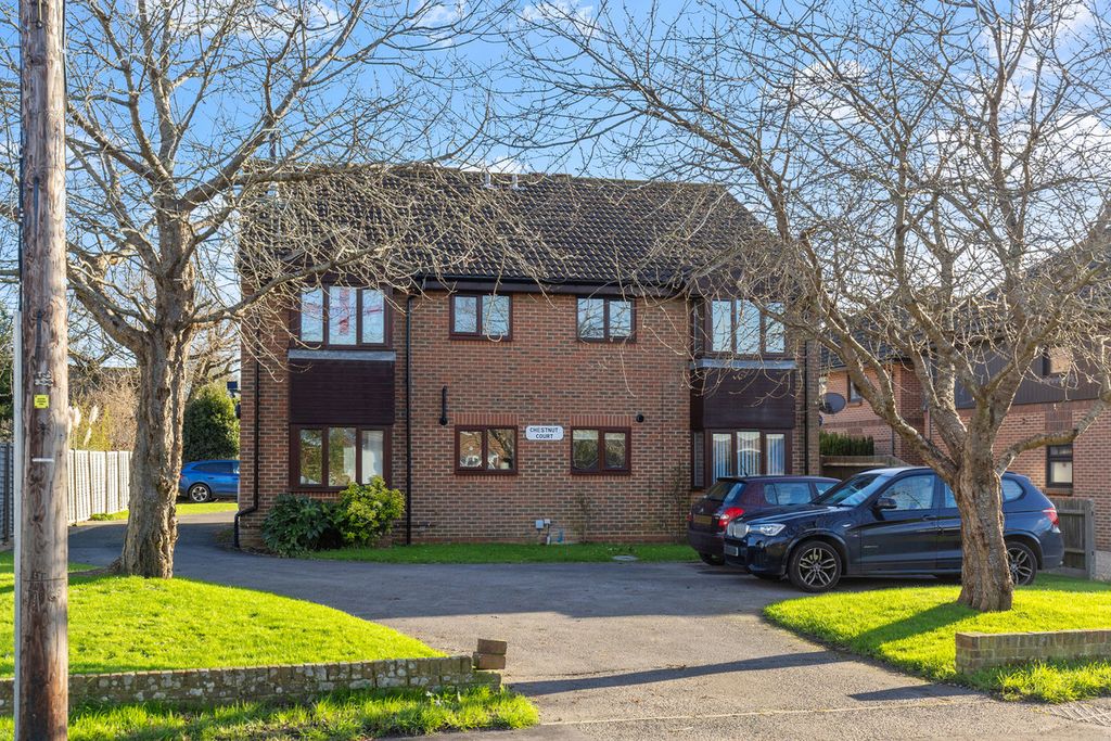 Property photo 1 of 12