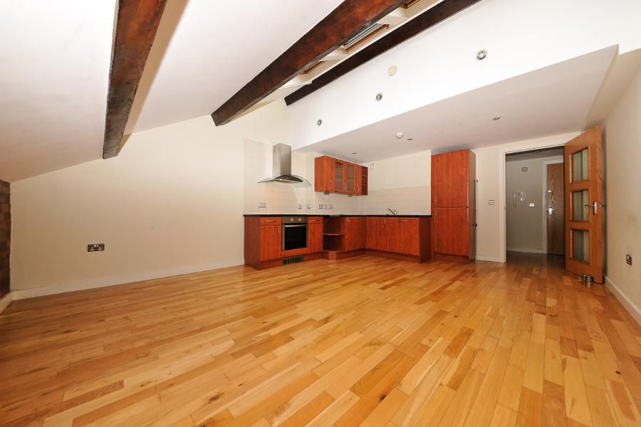 Property photo 3 of 6