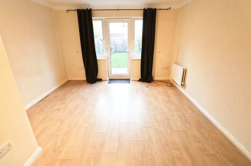 Property photo 2 of 13 Photo 17