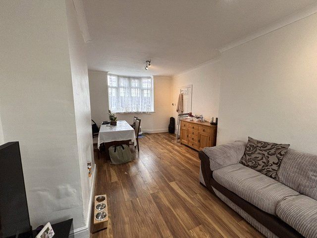 Property photo 3 of 9 Picture No. 03