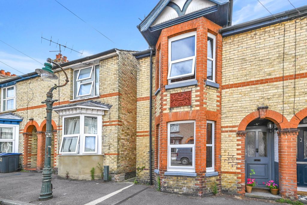 Property photo 1 of 16