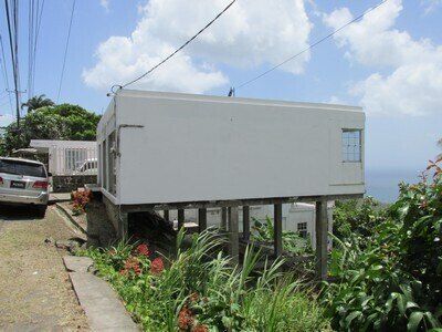 Property photo 1 of 9