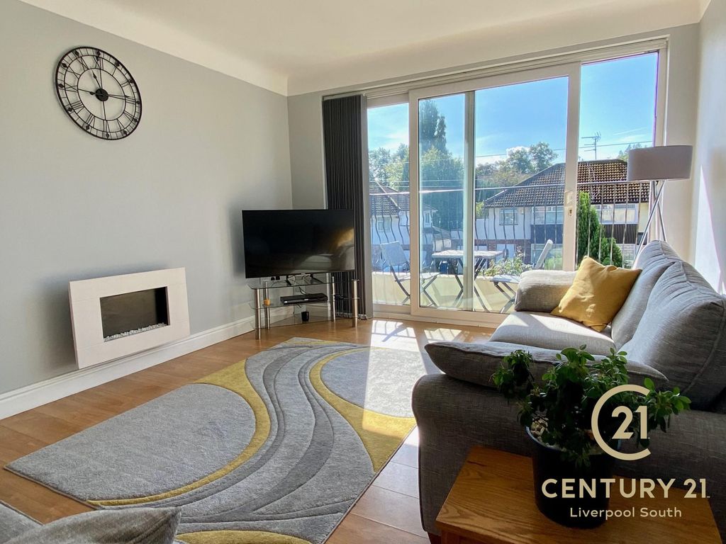 Property photo 3 of 21