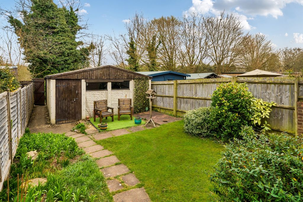 Property photo 3 of 18