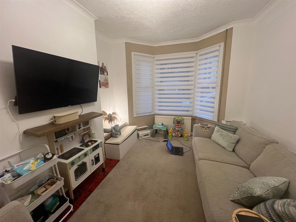 Property photo 2 of 8 Living Room.Jpg