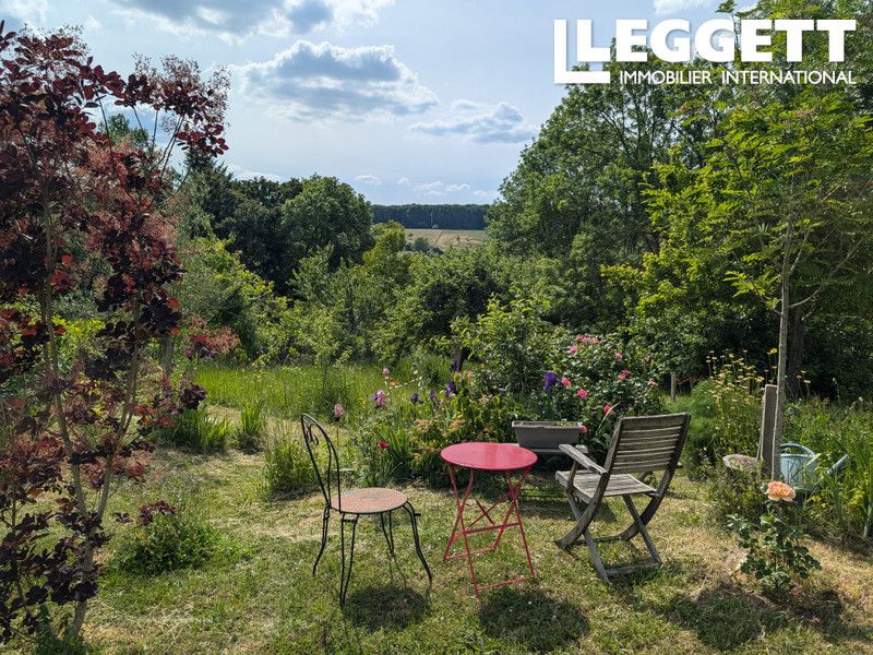 Property photo 2 of 10