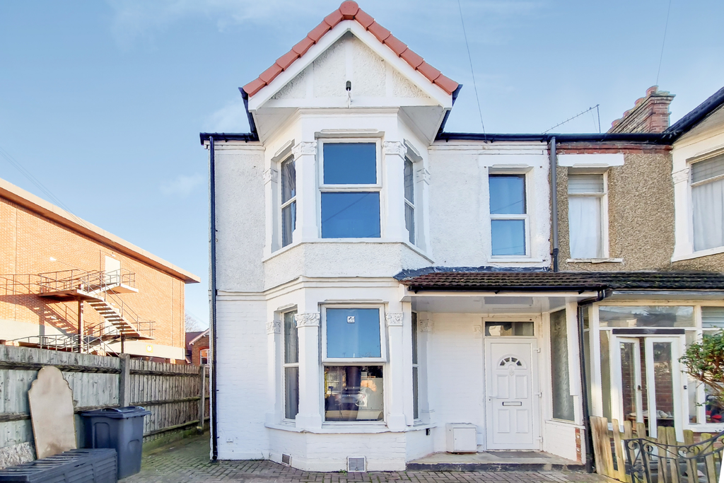 Property photo 1 of 11