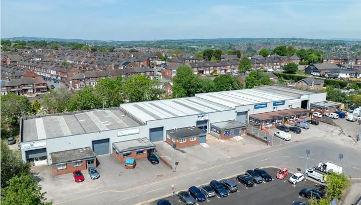 Property photo 1 of 7 Photo 6